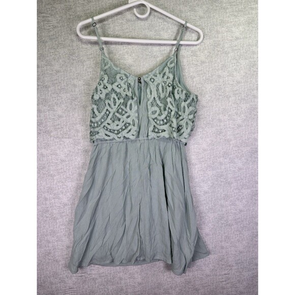 Eyeshadow Maurices Mint Green Lace Bodice Blouson Mini Dress Size Medium - Picture 2 of 6